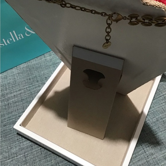 Beautiful Stella&Dot Retried Statement Necklace,Rhinestones&Gold Tone.Beautiful - Picture 9 of 10